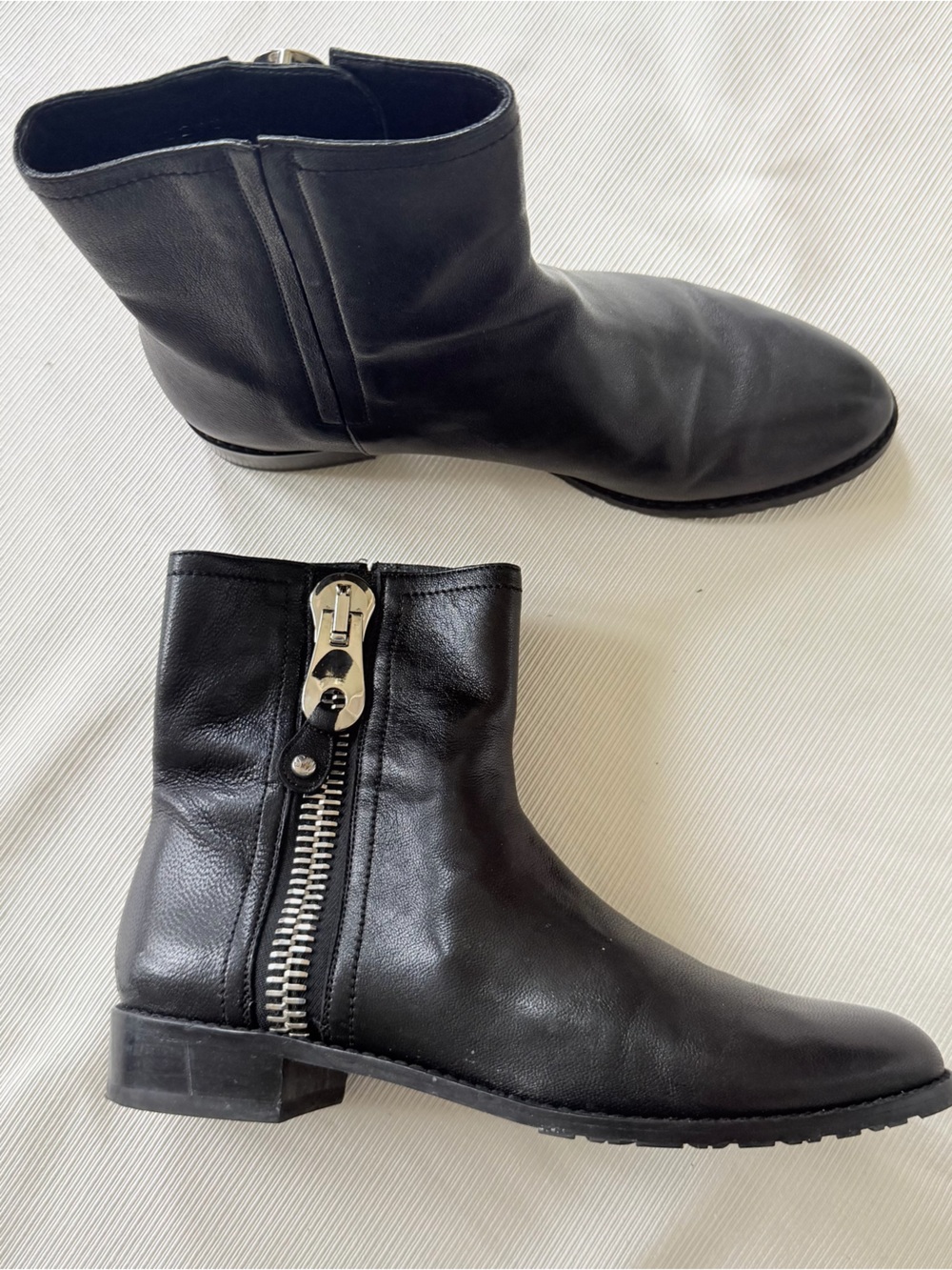 Stuart Weitzman Womens Boots Ankle Chelsea Black Leather Moto Biker Side Zip 7.5
